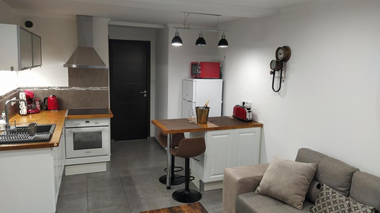 Laveyron Charmant Appartement T2 Dans Villa Avec En Supplement Spa Exterieur De Mai A Septembre מראה חיצוני תמונה