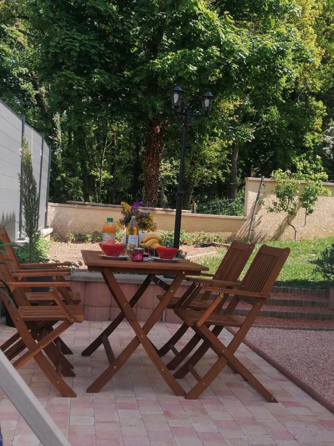 Laveyron Charmant Appartement T2 Dans Villa Avec En Supplement Spa Exterieur De Mai A Septembre מראה חיצוני תמונה